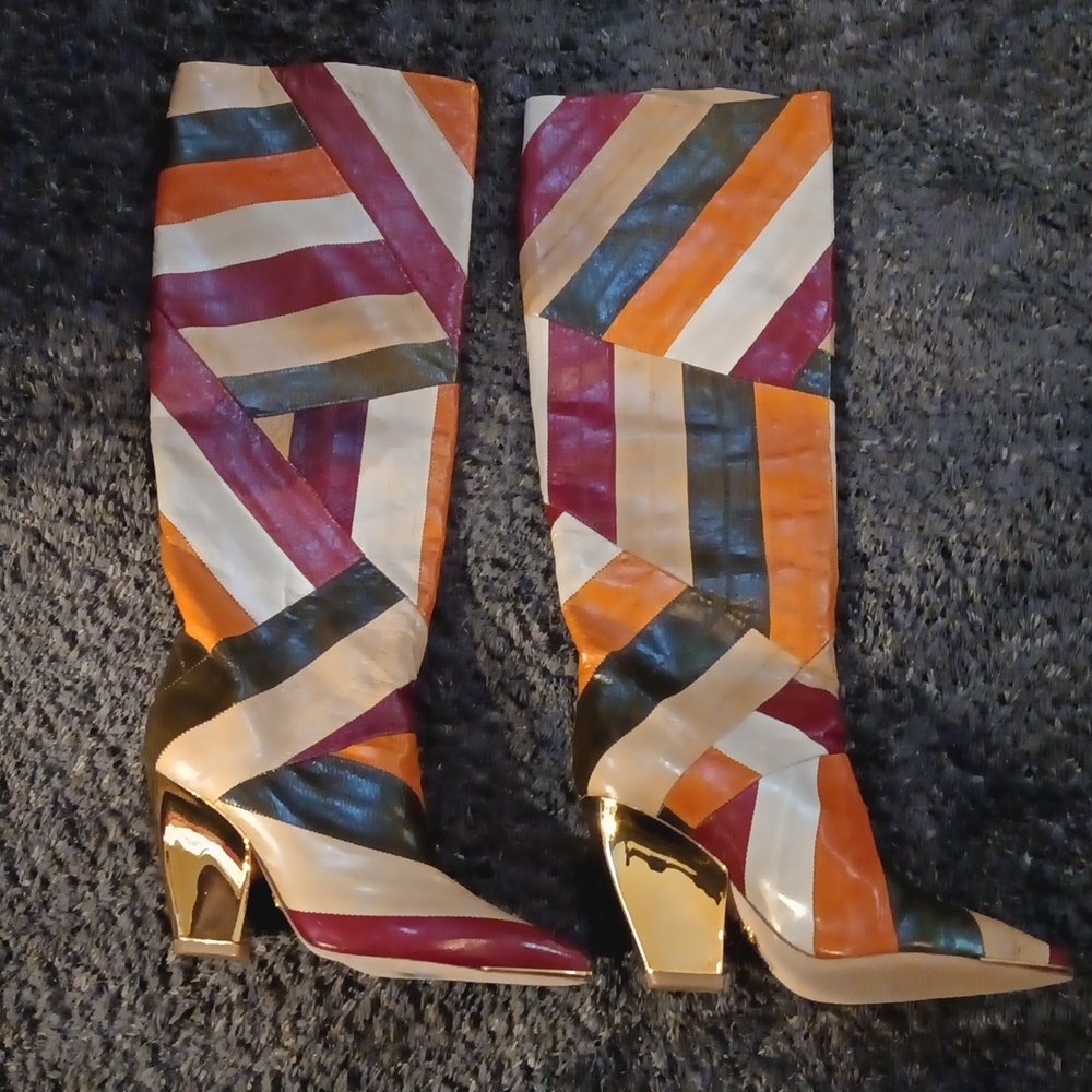 Tory Burch Lila boots size 5